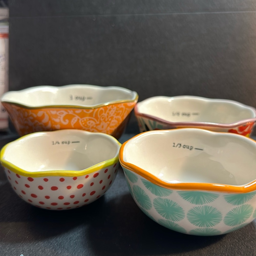 Pioneer Woman Nesting Measuring Cups Bowls 4 Piece